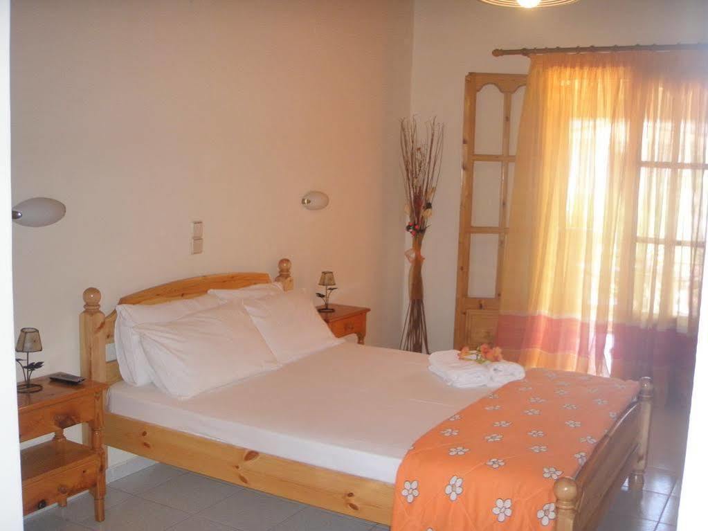 Naxos City Antonio Studios المظهر الخارجي الصورة