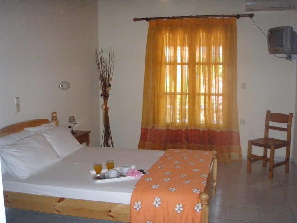 Naxos City Antonio Studios المظهر الخارجي الصورة